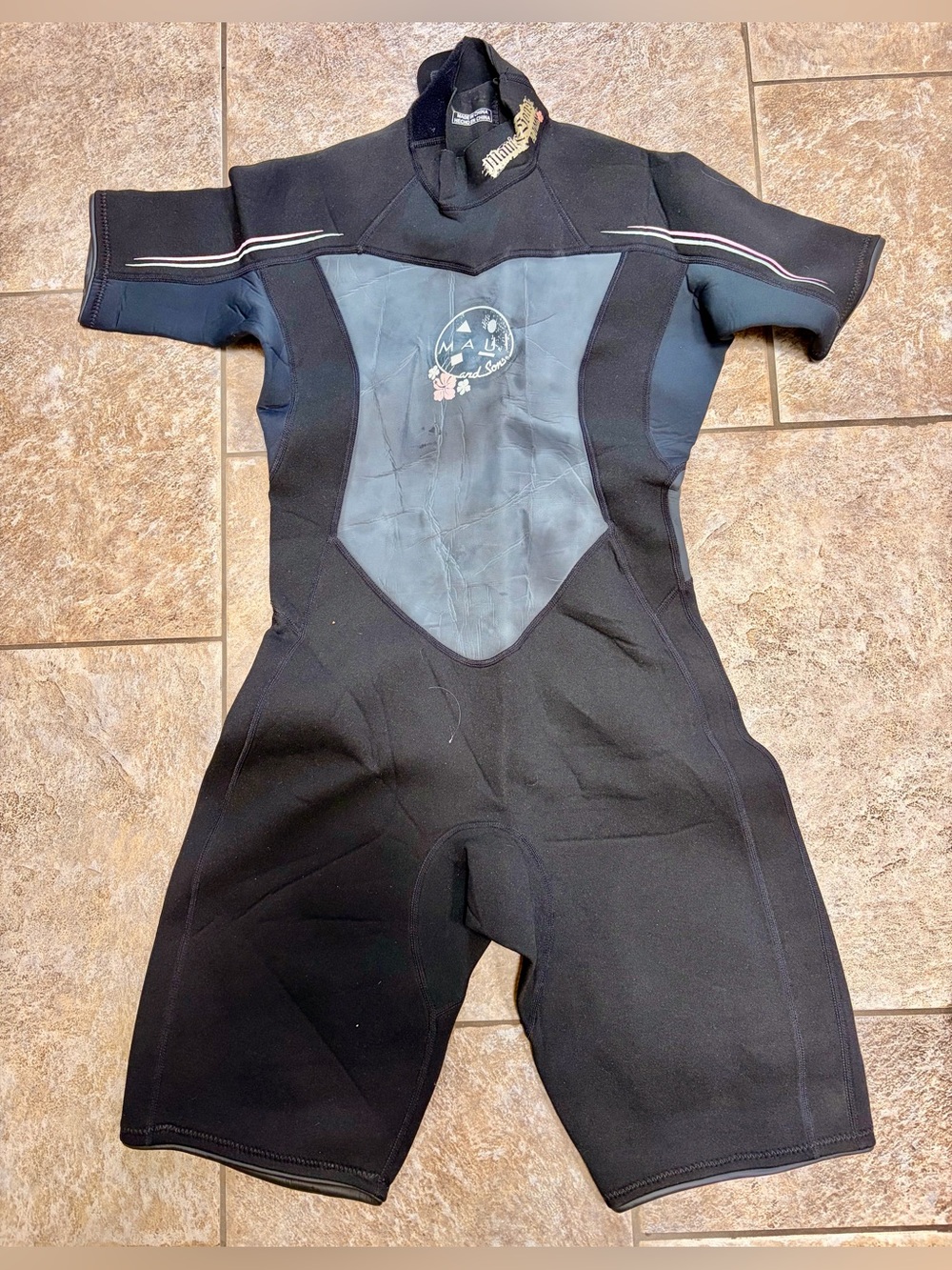 WOMEN’S  Maui & Sons spring shorty wetsuit - 2/1 mm - size 11/12 - Used
